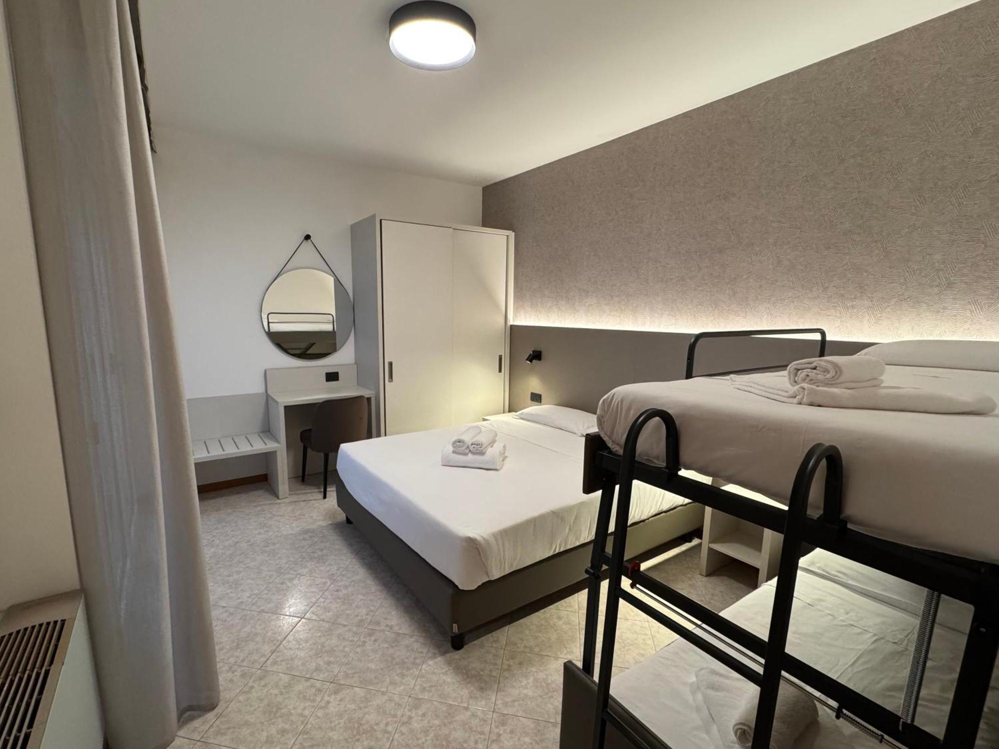 Residence Le Spiagge Римини Экстерьер фото