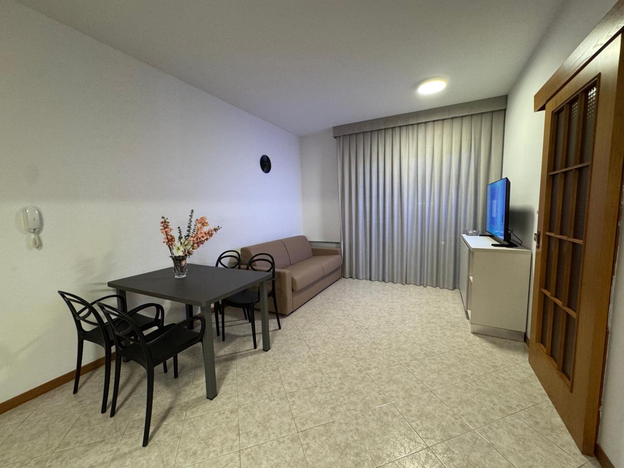 Residence Le Spiagge Римини Экстерьер фото
